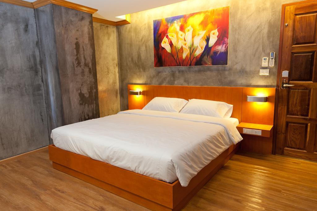 Chaphone Guesthouse Phuket Habitación foto