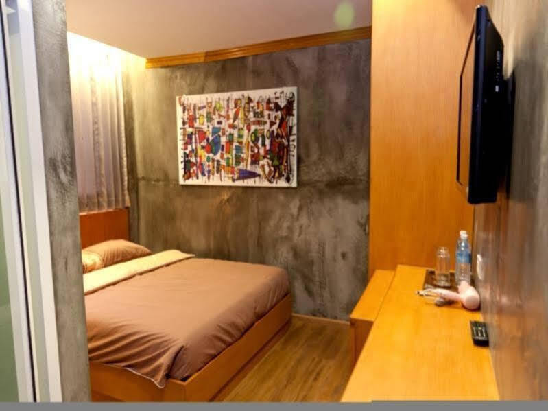 Chaphone Guesthouse Phuket Exterior foto